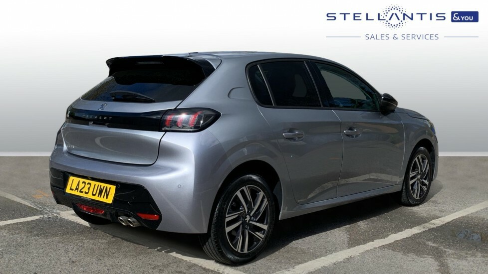 Peugeot 208 1.2 Puretech Allure Premium Hatchback LA23UWN  #3