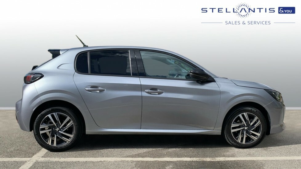 Peugeot 208 1.2 Puretech Allure Premium Hatchback LA23UWN  #2