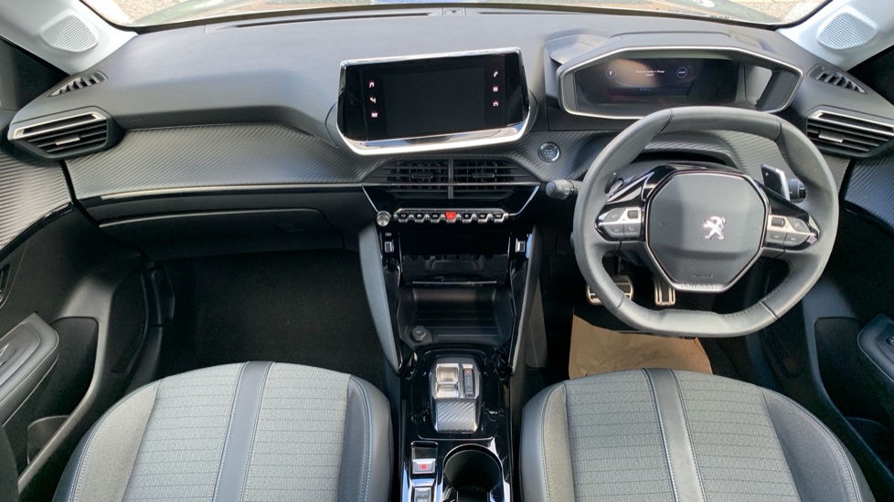 Peugeot 208 1.2 Puretech Allure Premium Hatchback LA23UWN  #4