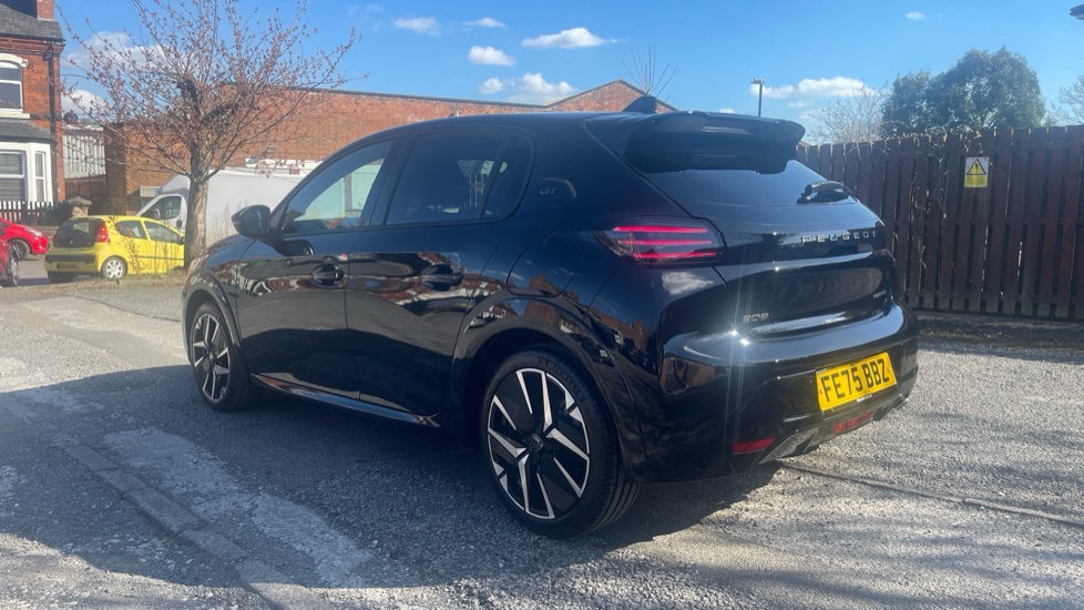 Peugeot 208 1.2 Hybrid Gt Hatchback Hybrid E-dsc6 E  #5