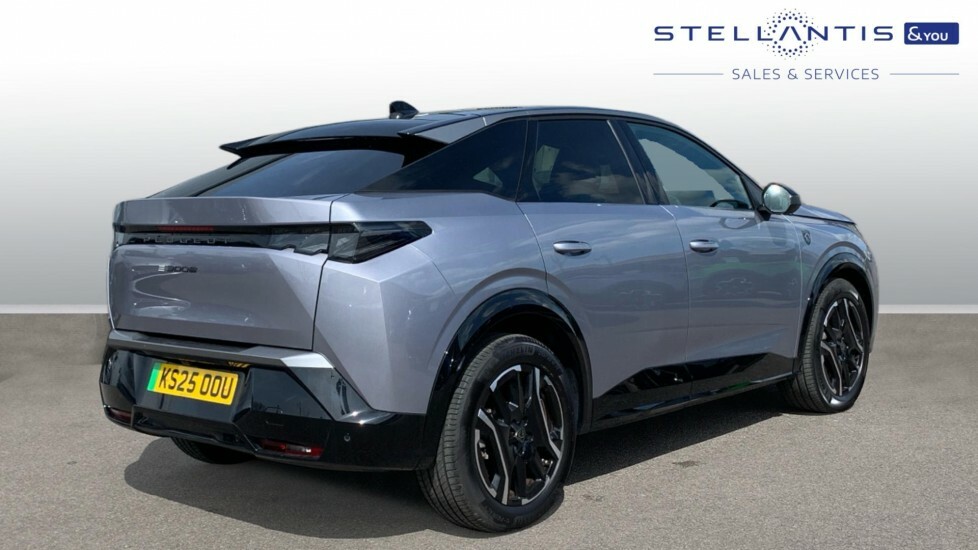 Peugeot 3008 73Kwh Gt Suv 210 Ps KS25OOU  #3