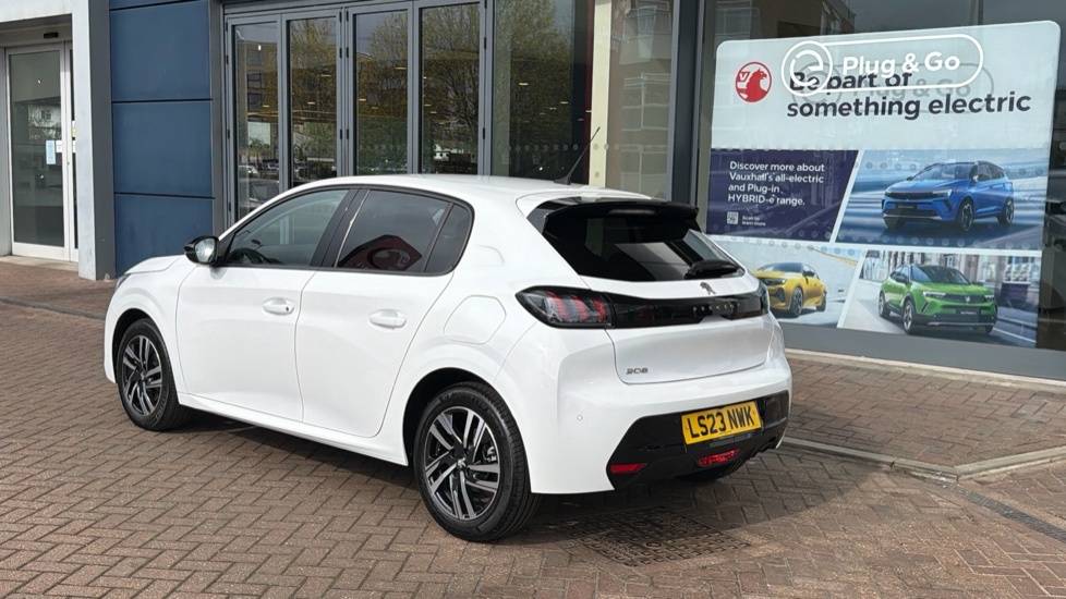 Peugeot 208 1.2 Puretech Allure Premium Hatchback LS23NWK  #5
