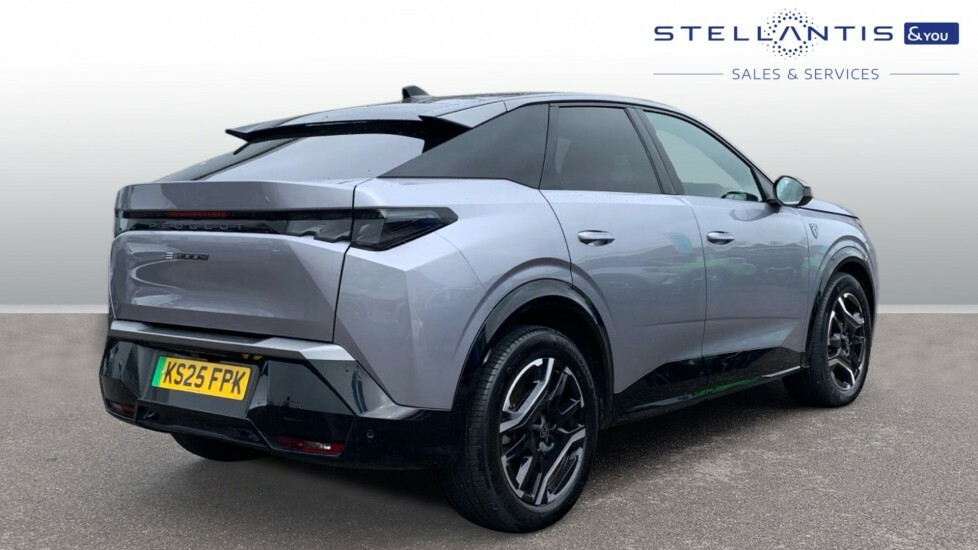 Peugeot 3008 73Kwh Gt Suv 210 Ps KS25FPK  #3