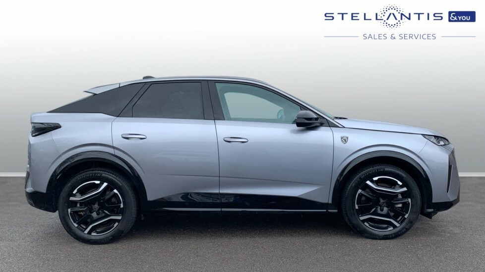 Peugeot 3008 73Kwh Gt Suv 210 Ps KS25NFV  #2