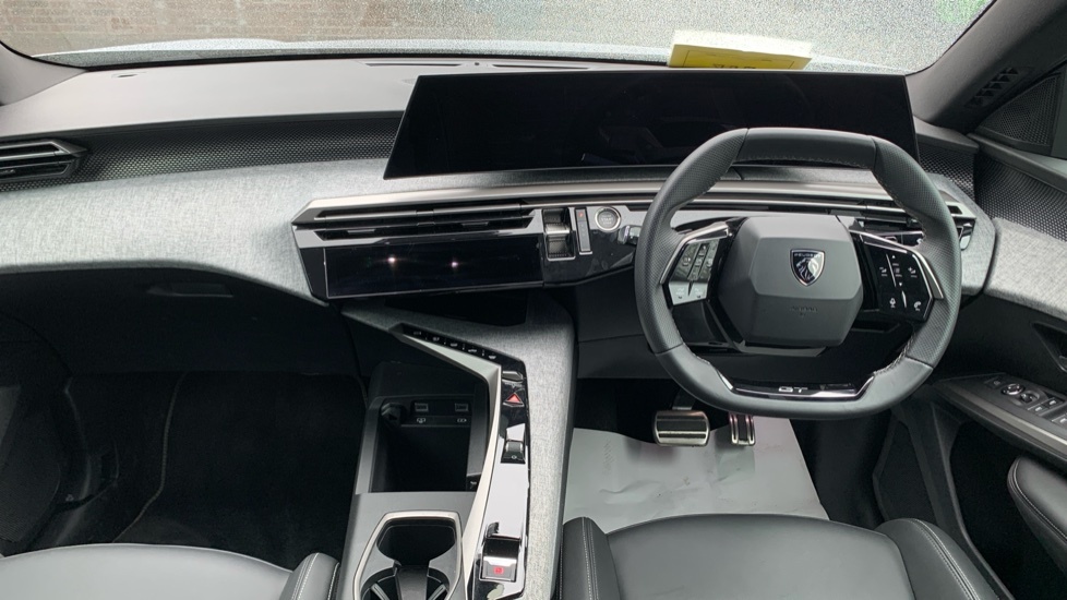 Peugeot 3008 73Kwh Gt Suv 210 Ps KS25NFV  #4