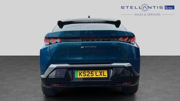Peugeot 3008 73Kwh Gt Suv 210 Ps KS25LXL  #4