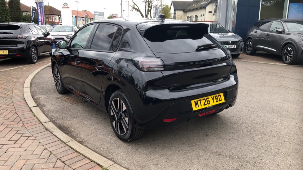 Peugeot 208 1.2 Allure Hatchback Hybrid E-dsc6 Euro  #5