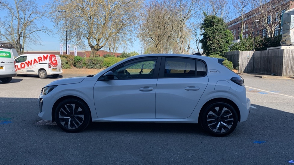 Peugeot 208 1.2 Puretech Style Hatchback Eur BD75VGC  #6