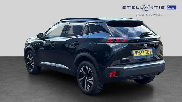 Peugeot 2008 1.2 Puretech Allure Premium Suv WR22TEJ #6