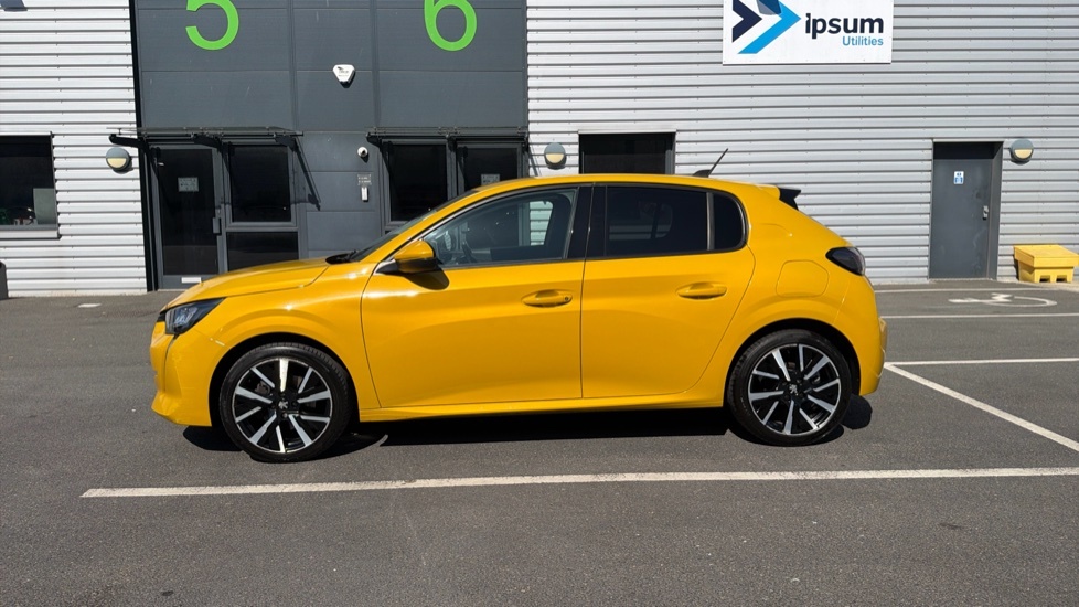 Peugeot 208 1.2 Puretech Allure Hatchback Eu GF20FAA Yellow #6