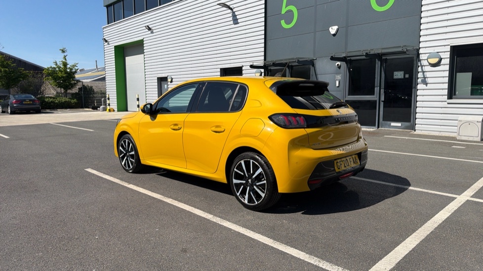 Peugeot 208 1.2 Puretech Allure Hatchback Eu GF20FAA Yellow #5