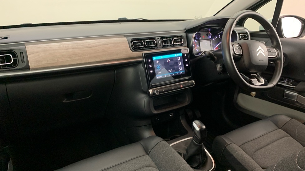 Citroen C3 1.2 Puretech Shine Plus Hatchback Manua DU22NGG #2