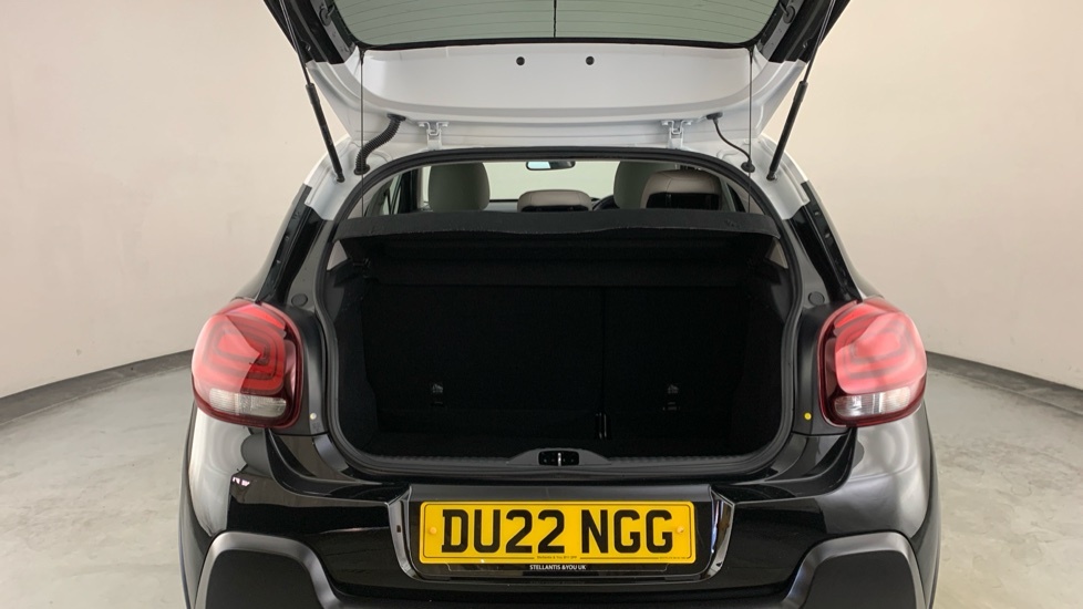 Citroen C3 1.2 Puretech Shine Plus Hatchback Manua DU22NGG #5