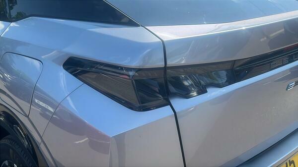 Peugeot 3008 73Kwh Gt Suv 210 Ps KS25JWU  #5