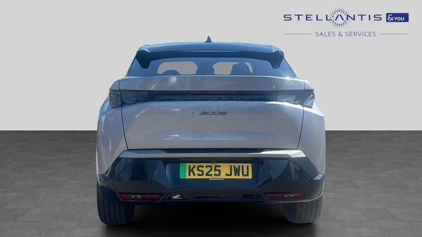 Peugeot 3008 73Kwh Gt Suv 210 Ps KS25JWU  #4