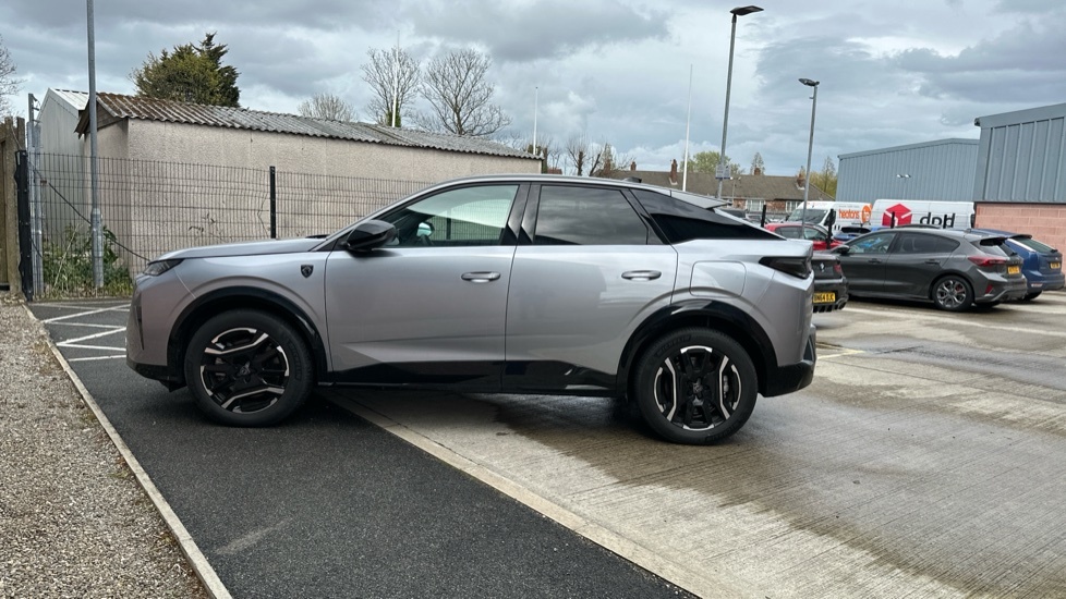 Peugeot 3008 73Kwh Gt Suv 210 Ps KS25NGO  #6