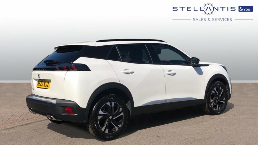 Peugeot 2008 1.2 Puretech Allure Premium Suv  #3