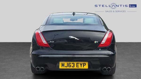 Jaguar XJR V8 Black #4