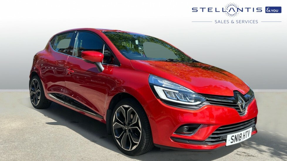 Renault Clio 0.9 Tce Signature Nav Hatchback 