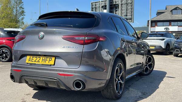 Alfa Romeo Stelvio 2.0T Veloce Suv Q4 Awd Euro 6 Ss AE22HFP  #3