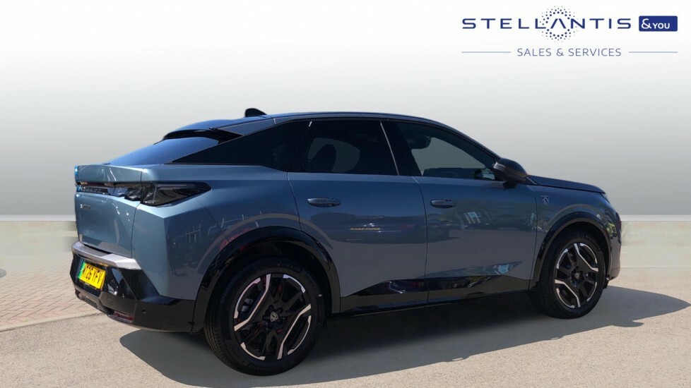Peugeot 3008 73Kwh Gt Suv 210 Ps MT26YFV  #3