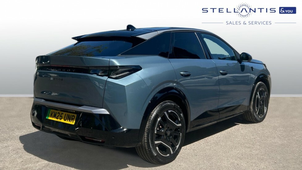 Peugeot 3008 73Kwh Gt Suv 210 Ps KM25UNR  #3