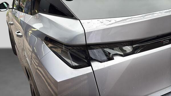 Peugeot 3008 73Kwh Gt Suv 210 Ps KS25FPU  #5