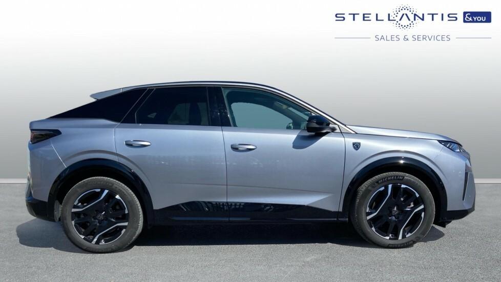Peugeot 3008 73Kwh Gt Suv 210 Ps KS25LCN  #2