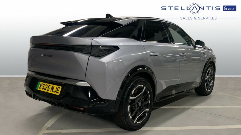 Peugeot 3008 73Kwh Gt Suv 210 Ps KS25NJE  #3