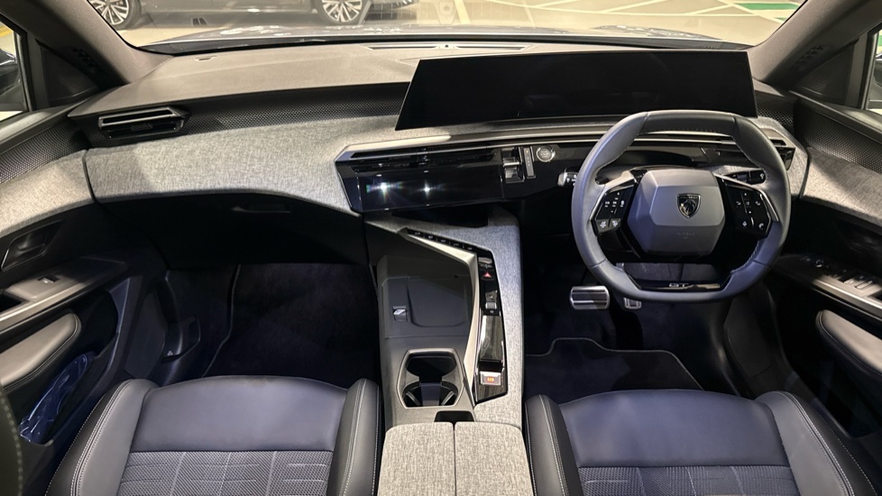 Peugeot 3008 73Kwh Gt Suv 210 Ps KW25OZF  #4
