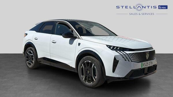 Peugeot 3008 73Kwh Gt Suv 210 Ps 