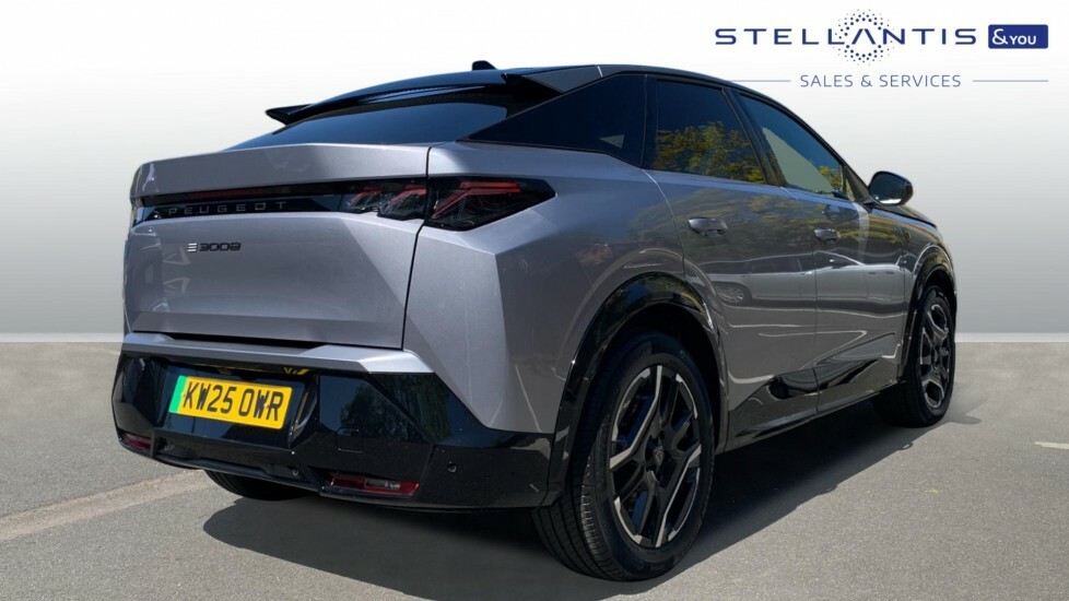 Peugeot 3008 73Kwh Gt Suv 210 Ps KW25OWR  #3
