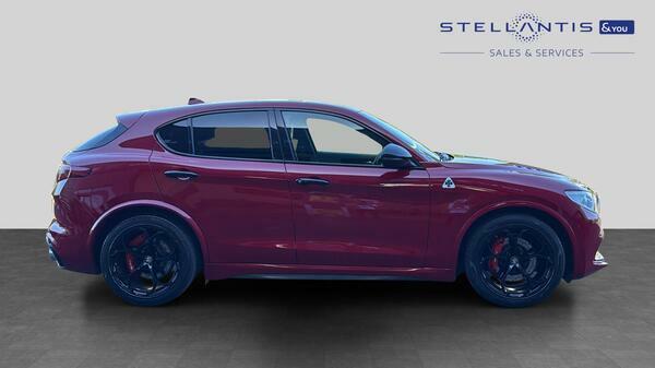 Alfa Romeo Stelvio 2.9 V6 Bi-turbo Quadrifoglio Suv Q Red #2