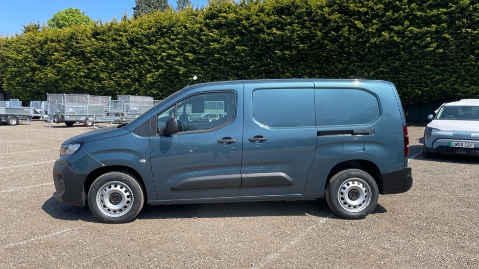 Peugeot Partner 1.5 Professional Plus Panel Van 6Dr LS26ZFR  #6