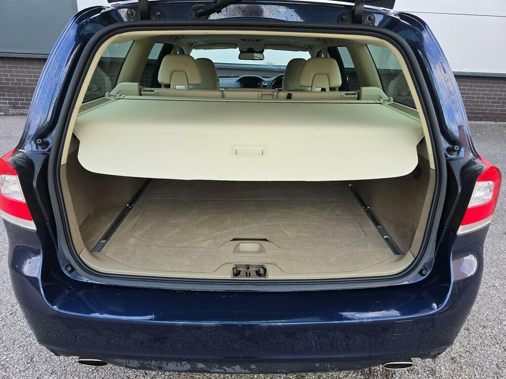 Volvo V70 3.0 T6 Se Lux Geartronic Awd 304 Ps Blue #6