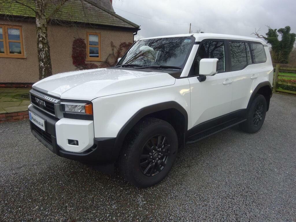 Toyota Land Cruiser 2.8D Panel Van Grey