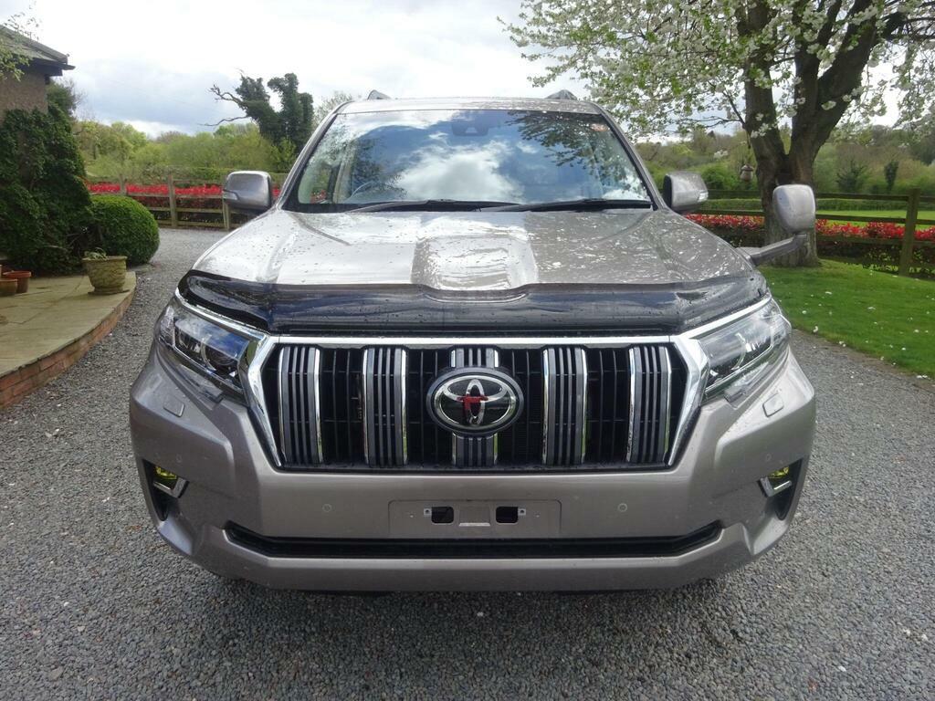 Toyota Land Cruiser 2.8D Invincible Suv FJ66MHA Brown #2