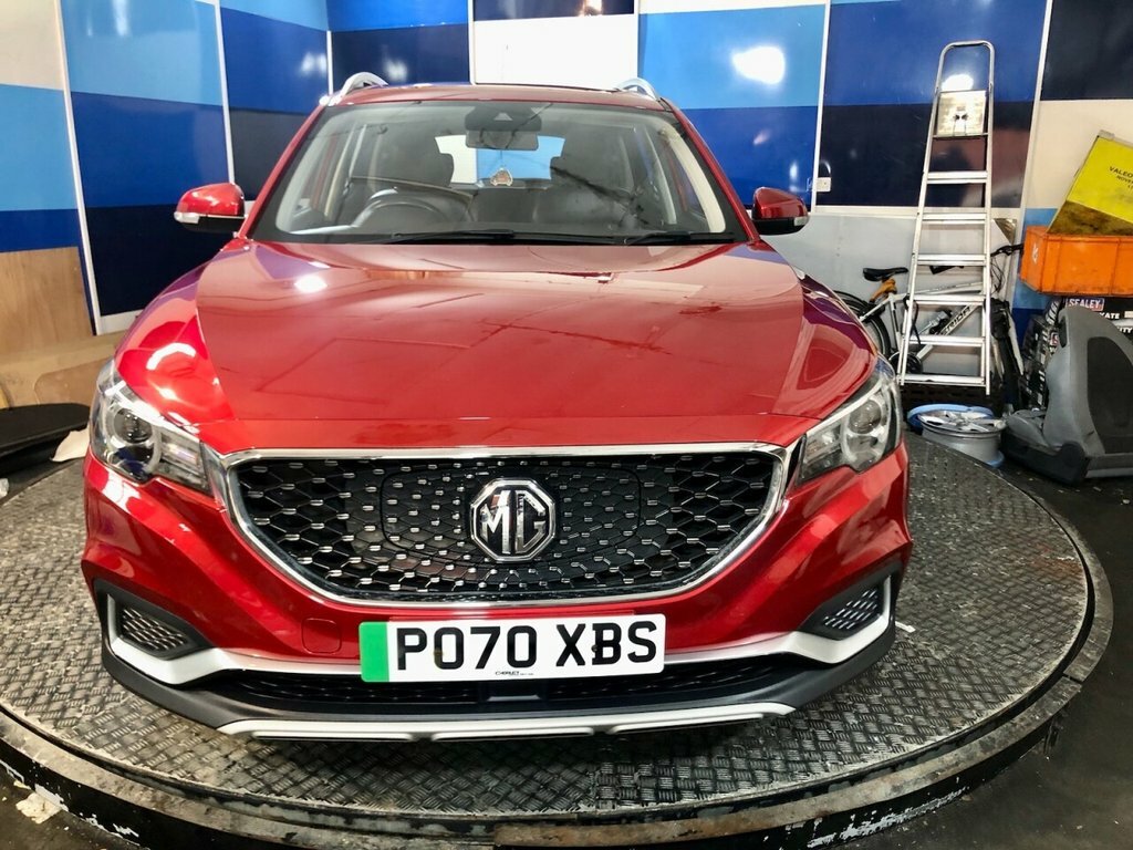 MG ZS Suv PO70XBS Red #2