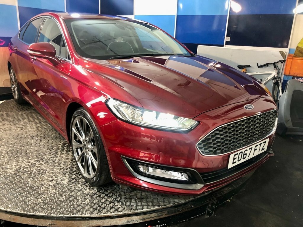 Ford Mondeo 2L Vignale Red #3