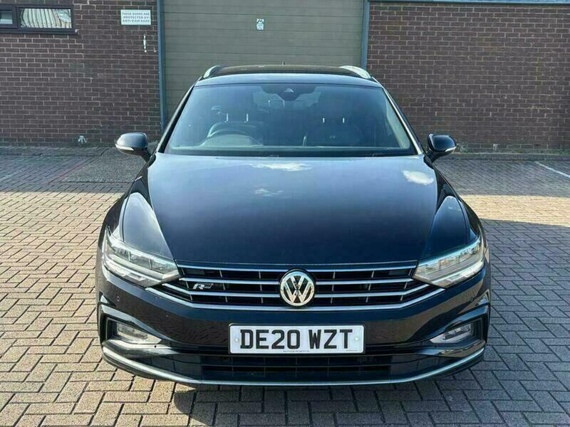 Volkswagen Passat 2.0 Tdi Evo R-line DE20WZT Black #6