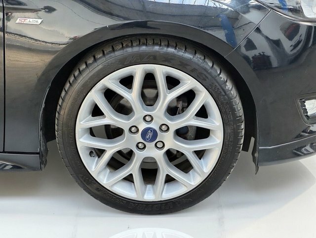 Ford Focus Tdci St-line Hatchback BJ67OSW Black #5