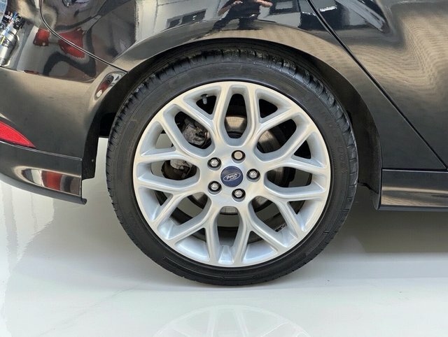 Ford Focus Tdci St-line Hatchback BJ67OSW Black #6