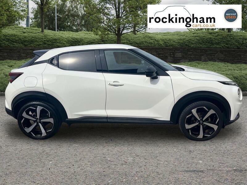 Nissan Juke Juke Tekna Dig-t HF22XCC White #2