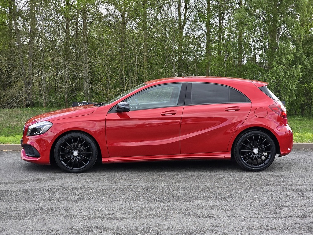 Mercedes-Benz A Class A200d Amg Line LR66GXG Red #6