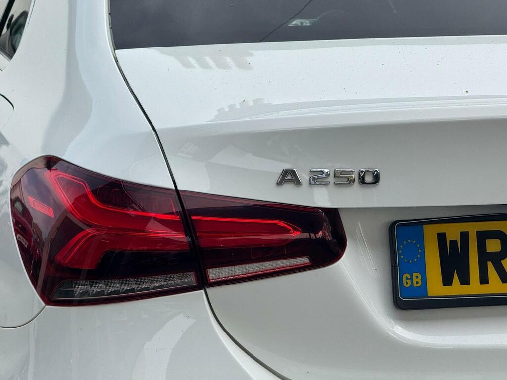 Mercedes-Benz A Class 2.0 A250 Amg Line Premium Plus 7G-dct Euro 6 S WR69VRU White #6