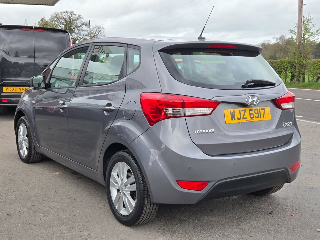 Hyundai Ix20 Active Auto WJZ6917 #4