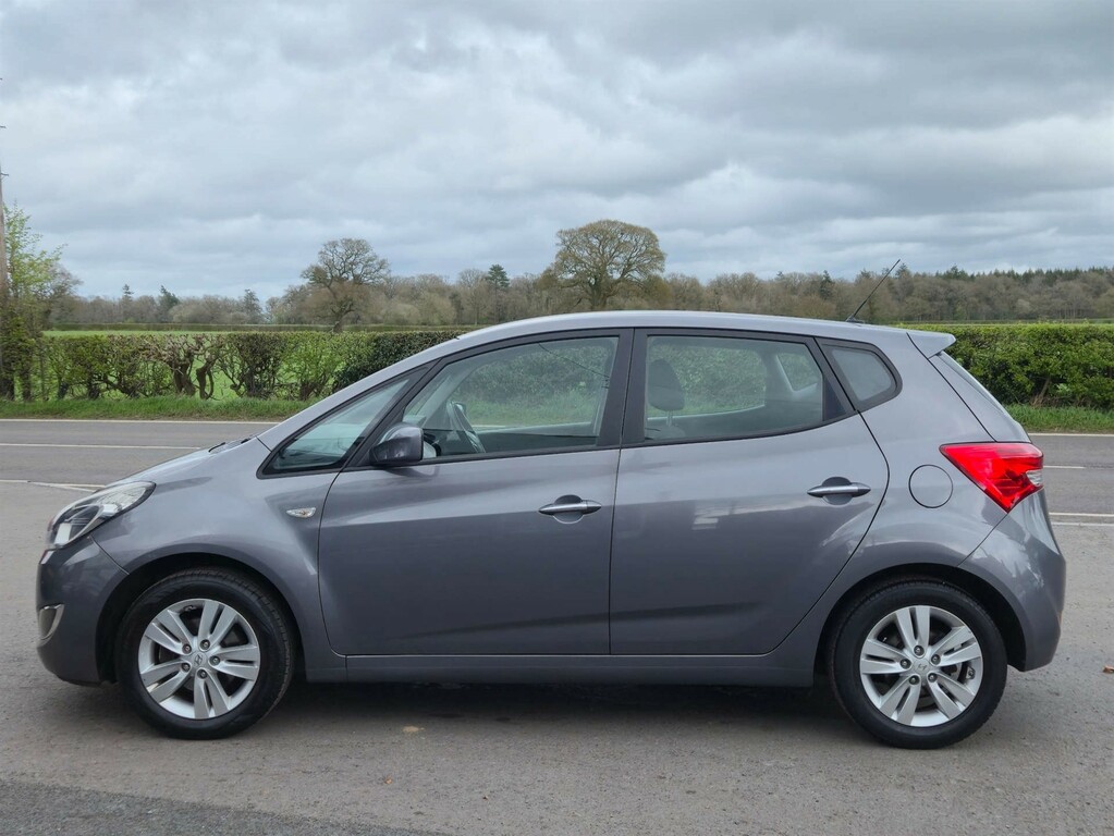 Hyundai Ix20 Active Auto WJZ6917 #3