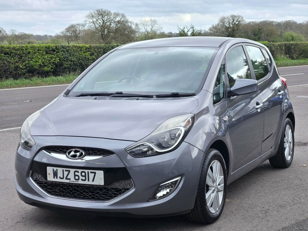 Hyundai Ix20 Active Auto WJZ6917 #2
