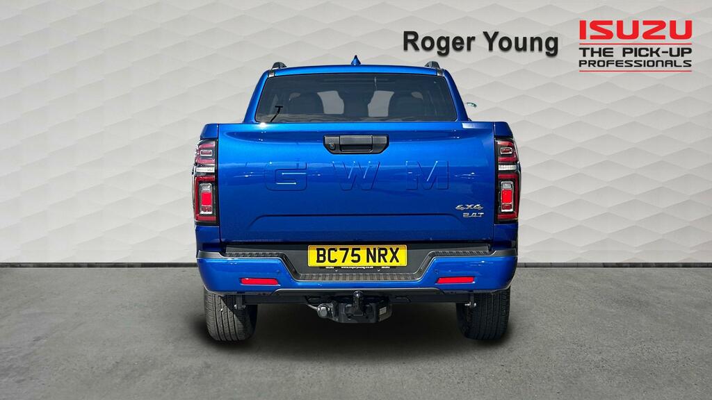Great Wall POER300 2.4D Ultra Pickup Double Cab 4Wd BC75NRX Blue #6