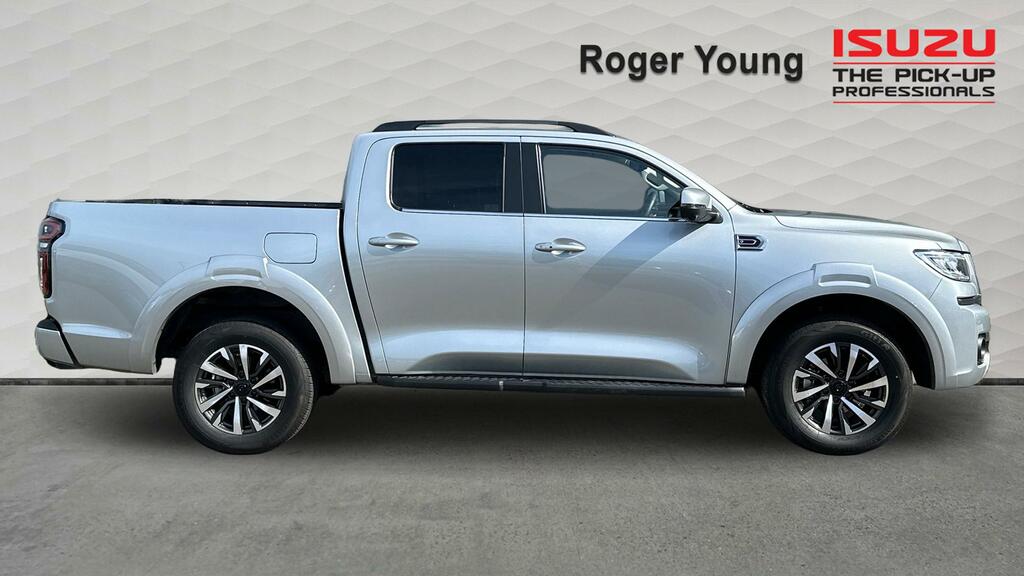 Great Wall POER300 2.4D Ultra Pickup Double Cab 4Wd BC75NRY Silver #5